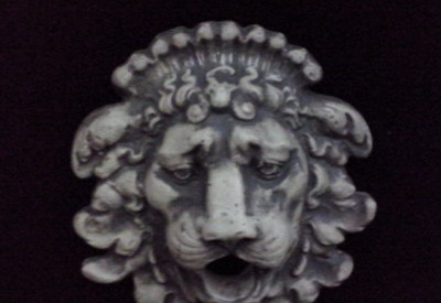Орнамент Лъвска глава