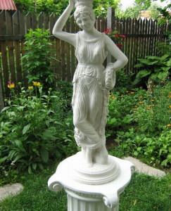 Статуя Танцьорката 2