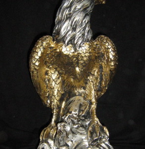 48 - Статуя Орел (гипс) в златно 2